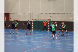 Gehavend HV Vrone buigt voor AHC’31