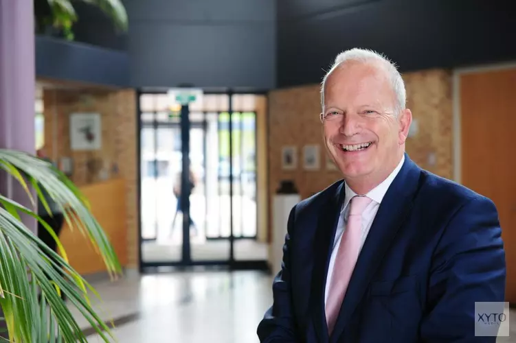 Waarnemend burgemeester legt functie neer
