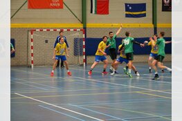 Winnend HV Vrone komt geen moment in de problemen