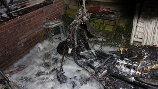 Brandweer uitgerukt voor scooterbrand Broek op Langedijk